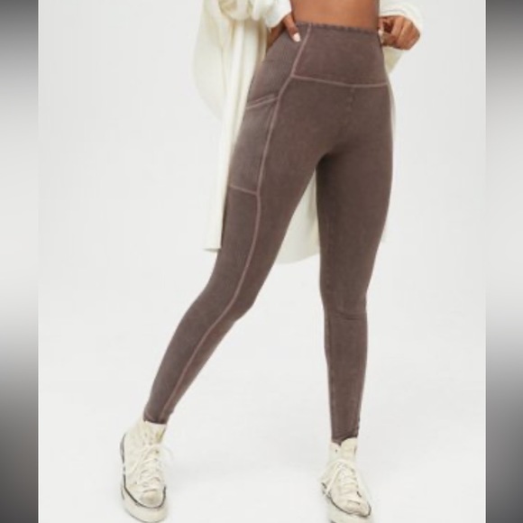 aerie Pants - HIGH Rise Aerie leggings. Chocolate brown color. Size Small Short